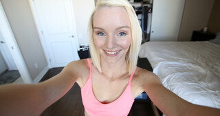 Sweat Drenched Sammie - porno gratuito su 1PORNO.NET