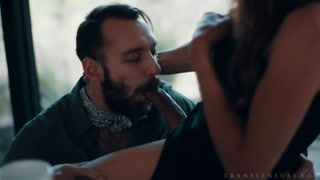 Anal Action with My Trans Stepmom - free porn on 1PORNO.NET