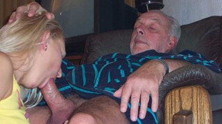 Pussy Licking with Gina Blonde - the best porn without registration 1PORNO.NET