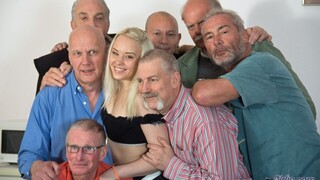  Deepthroat and Handjob Heaven with Big Cocks - the best porn without registration 1PORNO.NET