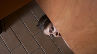 Deepthroat Action in the Locker Room - pornografie gratuită pe 1PORNO.NET