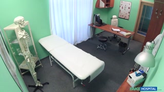 Cowgirl Action for a Medical Patient - the best porn without registration 1PORNO.NET