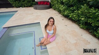 Interracial Ballerina Blowjob with Violet - free porn on 1PORNO.NET