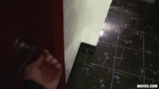 Black Hair, Bathroom Blowjob - free porn on 1PORNO.NET