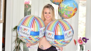 Tiny Blonde Takes Brother of Bestie - the best porn without registration 1PORNO.NET