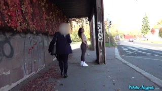Cum Swallowing Indian Girl in Doggystyle Position - free porn on 1PORNO.NET
