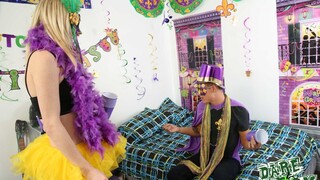 Cumshot Party with Aubrey Sinclair - the best porn without registration 1PORNO.NET