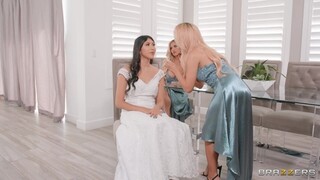 Groom's First Time with Another - 1PORNO.NET पर मुफ्त पोर्न