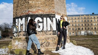 European Teens Lesbians Masturbate with Toys - the best porn without registration 1PORNO.NET