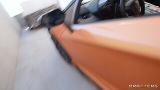 Outdoor Car Sex: Angela White Gets Pounded Hard - the best porn without registration 1PORNO.NET