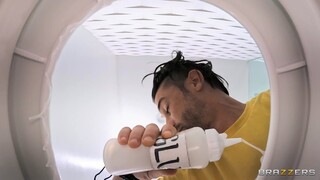 Threesome in Bathroom: Jordi El Niño Polla and Friend Fuck Slut - the best porn without registration 1PORNO.NET