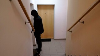 Devil Red, 60, Handles Herself on Stairs - il miglior porno senza registrazione 1PORNO.NET