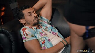 Gangbang Mona: A Facial Frenzy - the best porn without registration 1PORNO.NET
