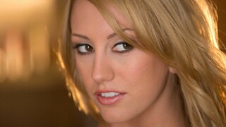 Hungry Blonde Seeks Love - the best porn without registration 1PORNO.NET