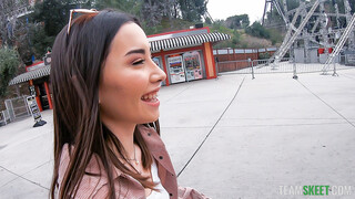 Theme Park Exhibitionist - Aria Lee Gets Naughty - the best porn without registration 1PORNO.NET