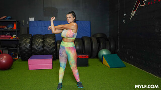 Nadia White MILF Takes Johnny The Kid’s Hard Workout - porno gratuito su 1PORNO.NET