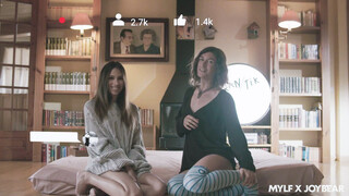 Dirty Threesome Fun - MILFs Baby Nicols & Julia Roca in Action - the best porn without registration 1PORNO.NET