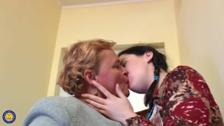 Crissy & Haline: Lesbian Fun Between Old and Young - बिना पंजीकरण के सर्वश्रेष्ठ पोर्न 1PORNO.NET