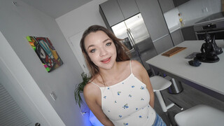 Ike Diezel Gets Mouth Service from Young Babe - the best porn without registration 1PORNO.NET