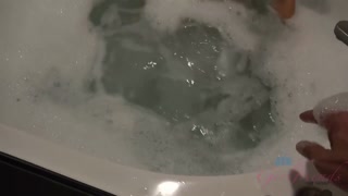 Lana Rhoades POV: Amateur Shower Tease - il miglior porno senza registrazione 1PORNO.NET