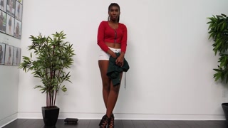 Ebony Slut Missy Fucks for Casting Job - porno gratuito su 1PORNO.NET