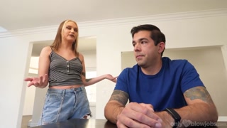 Extremely Board with Blonde Gwen Vicious - Step Fantasy BJ - free porn on 1PORNO.NET