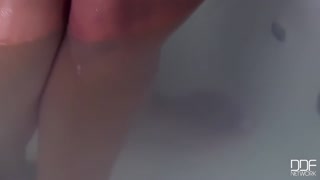 Eve and Beth’s Shower Pie Tasting with Fingering Action - the best porn without registration 1PORNO.NET