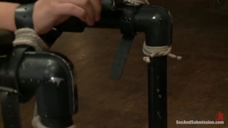 Mark Davis Dominates Jynx Maze in Rough BDSM - the best porn without registration 1PORNO.NET