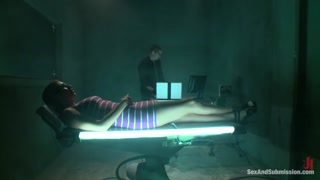 Rilynn Rae Small Tits Brunette in Virtual Sex - the best porn without registration 1PORNO.NET