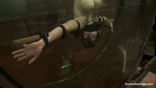 Bound and Gagged Blonde Screams on Sybian Underwater - pornografi terbaik tanpa pendaftaran 1PORNO.NET