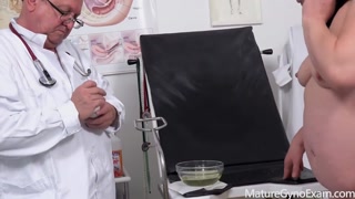 Hot Mature Brunette Jolly Jay in Naughty Doctor Visit - the best porn without registration 1PORNO.NET