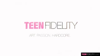 Fresh teen Athena Rayne fucks Ryan Madison rough and on point - 无需注册的最佳色情内容 1PORNO.NET