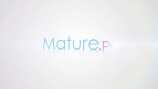 Mature Babe Petra O. Teases and Pleases Young Lover - il miglior porno senza registrazione 1PORNO.NET