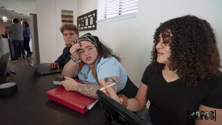 Blowjob in Study Group - the best porn without registration 1PORNO.NET