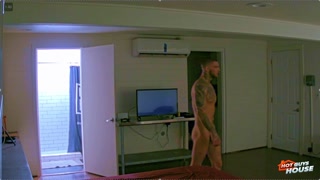 Blue Eyes & Piercings: Mac Lawler & Big Booty Tay - the best porn without registration 1PORNO.NET