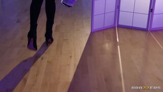 Alina Ali gets a big cock audition - the best porn without registration 1PORNO.NET