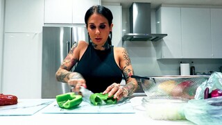Naked and Ready: Joanna Angel & Small Hands - the best porn without registration 1PORNO.NET
