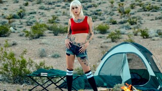 Tank Top & Jeans: Outdoor Sex with Tommy Gunn - the best porn without registration 1PORNO.NET