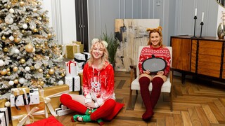 Elloise Arti & Angel Jolie's Orgasmic Christmas - the best porn without registration 1PORNO.NET