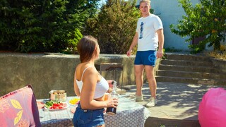 Big Tits Brunette Sumiko Smile Eats Outdoors - the best porn without registration 1PORNO.NET