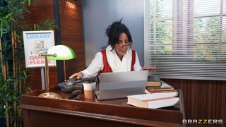 Flashing in the Library - the best porn without registration 1PORNO.NET