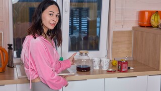 Teen European Girl Roxy Muray's Hardcore Winter Fun - free porn on 1PORNO.NET