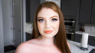 Babysitter's Bra and Panties Can't Hide Her Lust - el mejor porno sin registro 1PORNO.NET