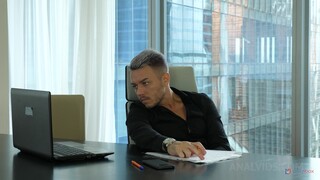 Nata's Big Opportunity: A Shaved Pussy and Blowjob - the best porn without registration 1PORNO.NET