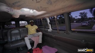 Interracial Car Creampie - the best porn without registration 1PORNO.NET