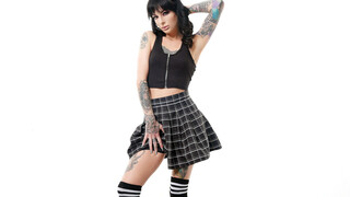 Petite, Skinny Chicks Get Down and Dirty - free porn on 1PORNO.NET