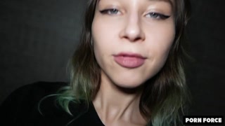 Deepthroat Action with a Shaved Beauty - the best porn without registration 1PORNO.NET