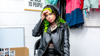 Jack Vegas and XWife Karen in Biker Trouble - the best porn without registration 1PORNO.NET