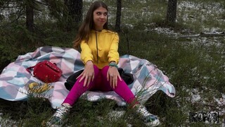 MihaNika69's First Blowjob with a Guy - หนังโป๊ที่ดีที่สุดโดยไม่ต้องลงทะเบียน 1PORNO.NET