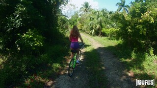 Natural Tits Brunette Takes Rough Missionary Sex - the best porn without registration 1PORNO.NET